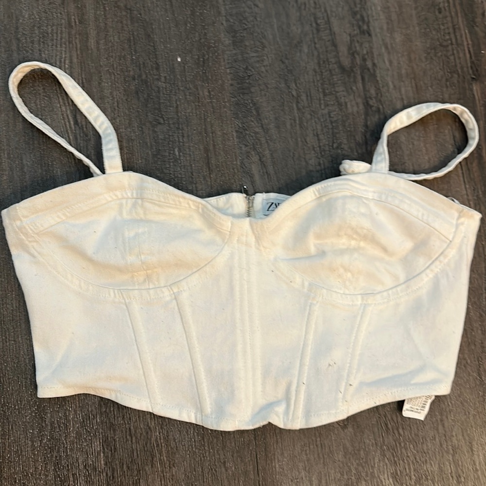 White denim top
